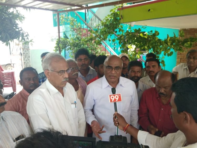 ప్రణయ్ భార్య అమృతను పరామర్శించినా సిపిఐ రాష్ట్ర కార్యదర్శి -చాడ వెంకటరెడ్డి