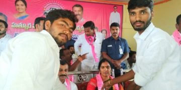 బిసిలకు తగిన న్యాయం చేయాలి- వినతిపత్రం ఇచ్చిన ముచ్చర్ల గణేష్ యాదవ్