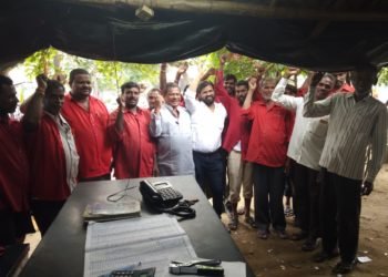 హమాలి వర్కర్స్ సమస్యలు తెలుసుకున్న బీసీదల్ రాష్ట్ర అధ్యక్షుడు