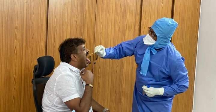 హైదరాబాద్ నగర మేయర్ బోంతు రామ్మోహన్ కరోనా పరీక్షలో మరోసారి నెగిటివ్