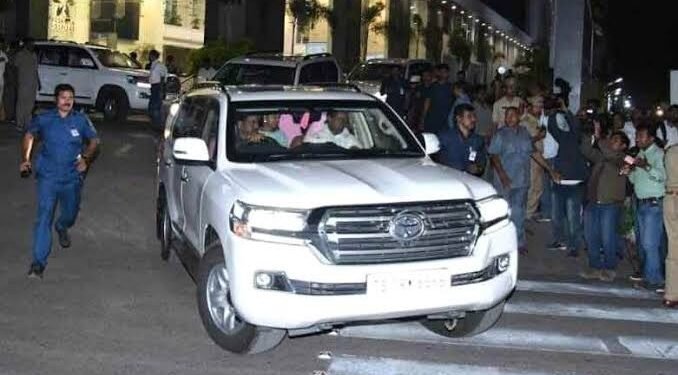 సోమజిగూడ యశోద హాస్పిటల్ కి సీఎం కేసీఆర్..