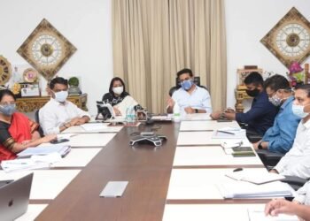 వర్షాకాలం ప్రణాళిక అమలుపైన జీహెచ్ఎంసీ పని చేయాలని మంత్రి కేటీఆర్ ఆదేశం