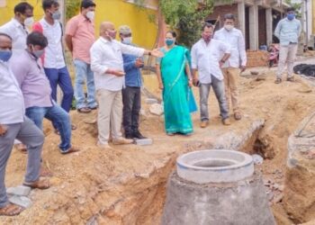 చిల్కనగర్ డివిజన్లో కార్పొరేటర్ విస్తృత పర్యటన