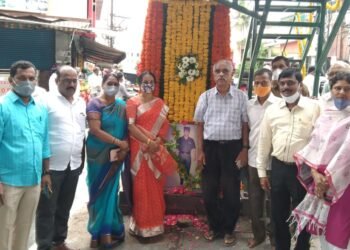 రాపోలు వీర రాజా రెడ్డి కి ఘననివాళి