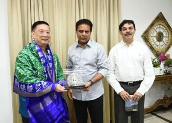 సింగపూర్ కంపెనీలకు కేటిఆర్ భరోసా..