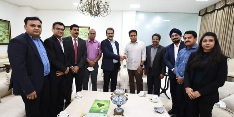 తెలంగాణలో 1000 కోట్ల కిటెక్స్ (KITEX Group) పెట్టుబడి
