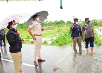 నిటి ప్రావాహం ఎక్కువవుతుంది.. అప్రమత్తంగా ఉండాలి- సిరిసిల్ల ఎస్పీ రాహుల్ హెగ్డే