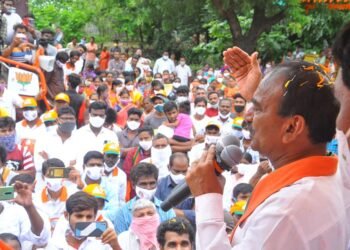జైత్రయాత్రలా సాగుతున్న 11 వ రోజు ప్రజా దీవెన యాత్ర