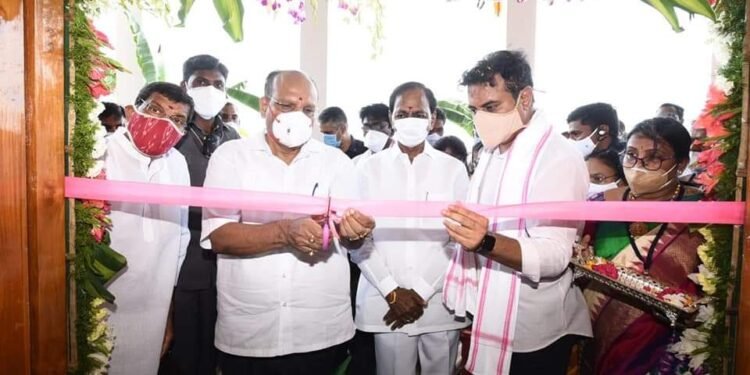 సిరిసిల్లలో ప్రభుత్వ నర్సింగ్ కళాశాలను ప్రారంభించిన కేసీఆర్