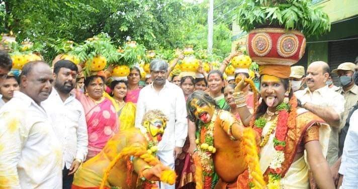 సీతాఫలమండి ఉప్పలమ్మ దేవాలయంలో బోనాల ఉత్సవాలు