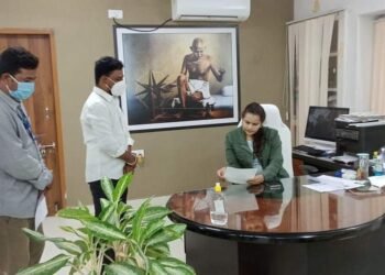 మున్సిపల్ ఔట్ సోర్సింగ్ ఉద్యోగ,కార్మిక సంఘము సమస్యలపై వినతి పత్రం..