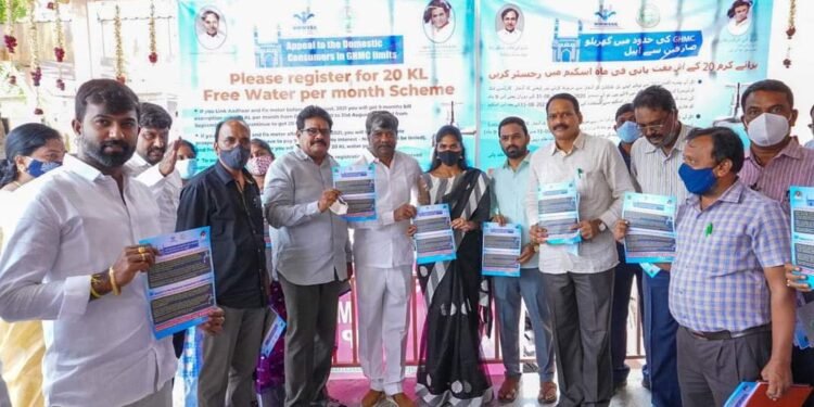 HMWSSB 20KL ఉచిత నీటి పథకంపై అవగాహన కల్పిస్తున్న పద్మారావ్ గౌడ్