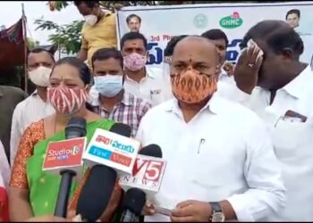 చిల్కనగర్ డివిజన్ పరిధిలో పెద్ద ఎత్తున మొక్కలు నాటాలి- బన్నాల గీత ప్రవీణ్ ముదిరాజ్.