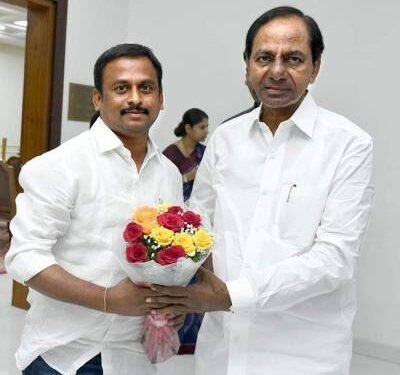 హుజురాబాద్ టిఆరెస్ పార్టి అభ్యర్థిగా గెల్లు శ్రీనివాస్ యాదవ్