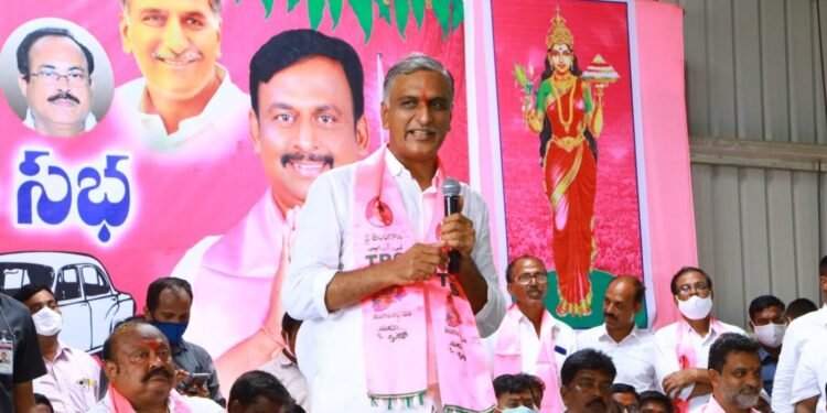 ఈటల రాజేందర్ ను ఆరుసార్లు ఎమ్మెల్యేను చేసింది సీఎం కేసీఆర్‌ కాదా? – హరీశ్‌రావు