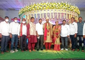 పేదల పక్షపాతి పెద్దపల్లి ప్రజల పెద్దన్న నల్ల మనోహర్ రెడ్డి