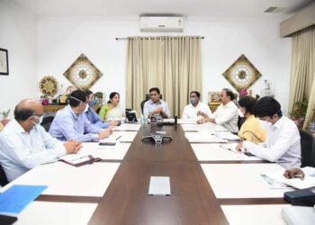 హెల్త్ ప్రొఫైల్ పైలట్ ప్రాజెక్టుగా ములుగు, సిరిసిల్ల జిల్లాలు