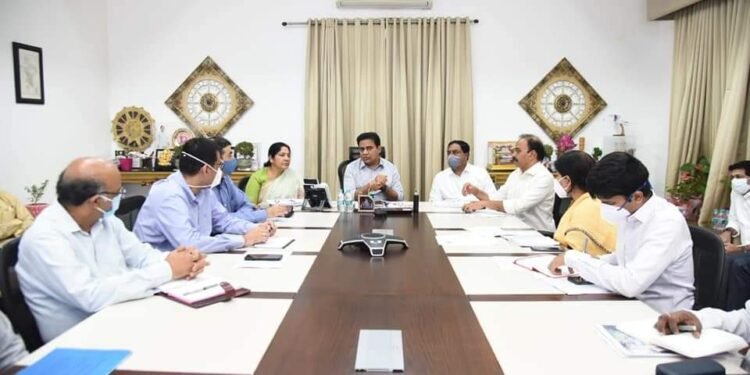 హెల్త్ ప్రొఫైల్ పైలట్ ప్రాజెక్టుగా ములుగు, సిరిసిల్ల జిల్లాలు
