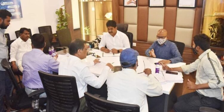 ఎలక్ట్రికల్ స్తంభాల షిఫ్టింగ్, నూతన స్తంభాలు & ట్రాన్స్ఫార్మర్స్ ఏర్పాటు
