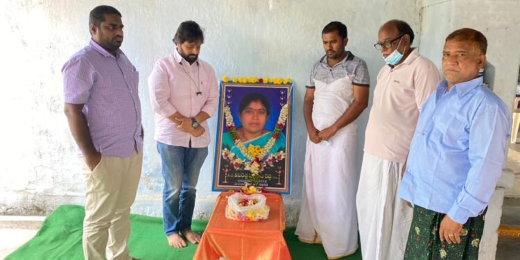 నల్ల మనోహర్ రెడ్డిని పరామర్శించిన, TRS సోషల్ మీడియా కన్వీనర్ దినేష్ చౌదరి