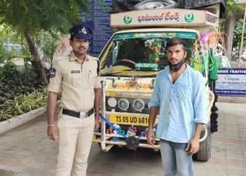 ఉప్పల్ లో 25క్వింటాల్ల అక్రమ బియ్యం పట్టివేత.