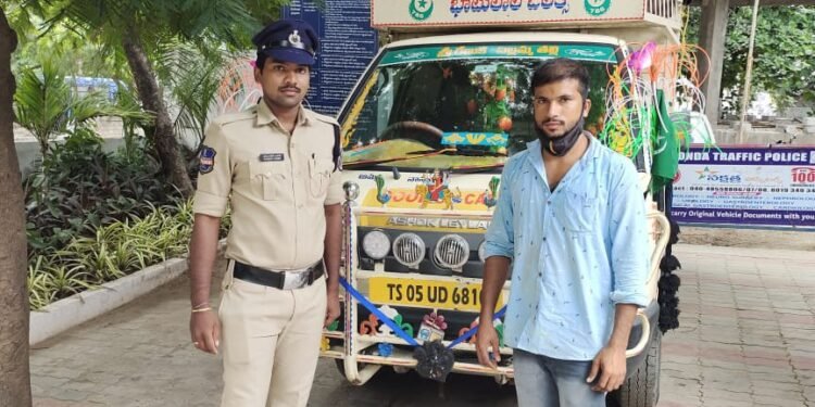 ఉప్పల్ లో 25క్వింటాల్ల అక్రమ బియ్యం పట్టివేత.