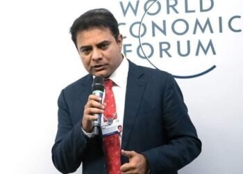 కేటీఆర్ కి WEF నుంచి పిలుపు