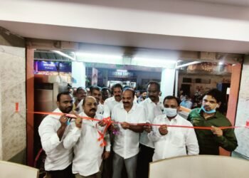 న్యూ క్యాప్రి హోటల్ అండ్ రెస్టారెంటను ప్రారంభించిన చేవెళ్ల పార్లమెంట్ సభ్యులు డాక్టర్.జీ.రంజిత్ రెడ్డి.