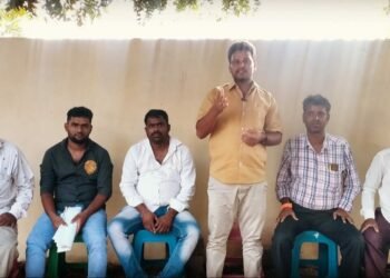 గిరిజన జీవితాలతో అడుకోవద్దు ◆12%రిజర్వేషన్ ఏమైంది హరితహారం పేరుతో గిరిజనుల భూములను లాక్కొన వద్దు..చందు నాయక్ మెగావత్