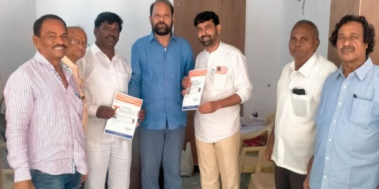 శేరిలింగంపల్లి SCCWO ప్రధాన కార్యదర్శి గా మన్నే సురేష్ ముదిరాజ్*నియామక పత్రాలు అందజేసిన SCCWO వ్యవస్థాపక అధ్యక్షుడు నల్ల సంజీవరెడ్డి.