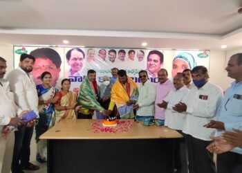 యోగిరాజ్ జన్మదిన వేడుకలు సబిహా గౌసుద్దీన్
