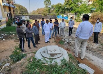 శ్రీరామ్ నగర్ B-బ్లాక్ లో కమిటీ హల్, సీసీ కెమెరాలు ఏర్పాటు దిశగా కార్పొరేటర్ రాగం నాగేందర్ యాదవ్ .