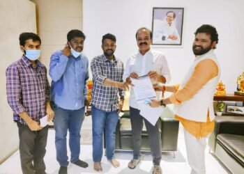 kumara swamy with chevella MP for BCs issues