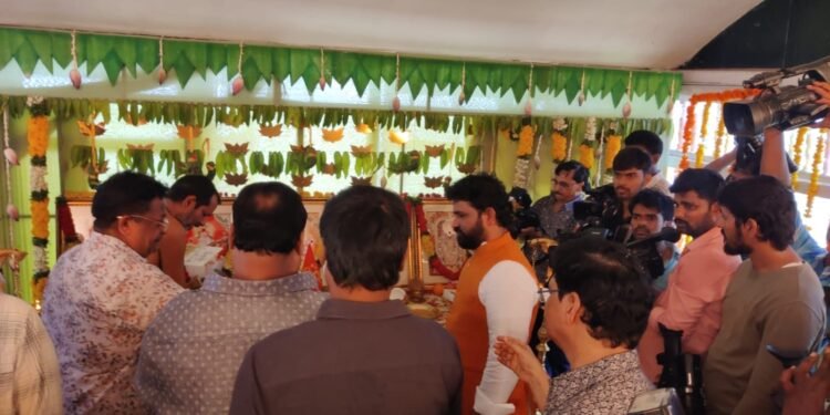 Dundra Kumaraswamy at movie puja