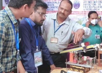 అణు శక్తిదే భవిష్యత్తు-ప్రముఖ శాస్ర్తవేత్తలు