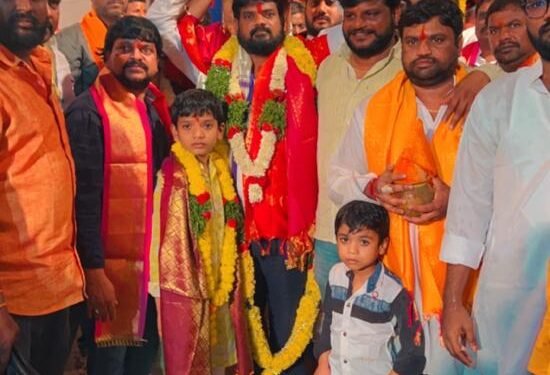 3.46 లక్షలకు లడ్డు ను కైవసం చేసుకున్న ఈరన్ శ్రీను..