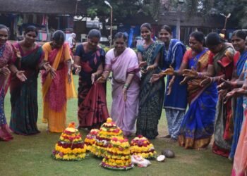 శిల్పారామం స్టేట్ హ్యాండ్లూమ్ ఎక్స్పో బతుకమ్మ ఉత్సవాలు..