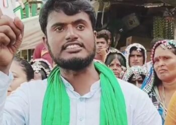 సీఎం కేసిఆర్ పై యస్ సి, యస్ టీ అట్రాసిటీ కేసు పిర్యాదు చేస్తాం.. అశోక్ రాథోడ్