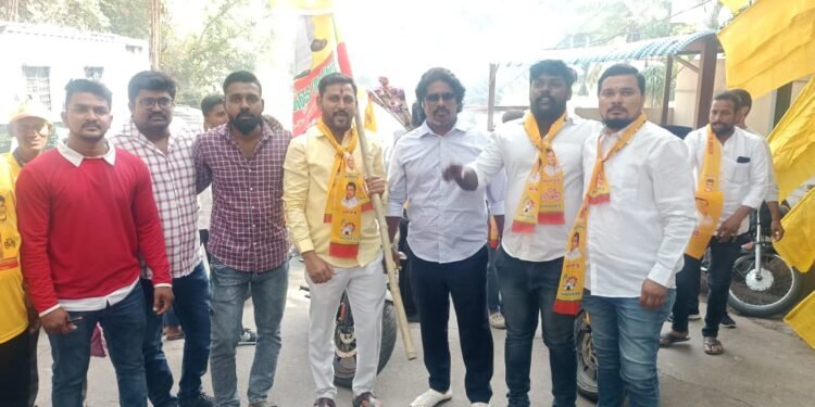 టీటీడీపీ అధ్యక్షుడీకి శుభాకాంక్షలు తెలిపిన పలారం బండి మదు ముదిరాజ్