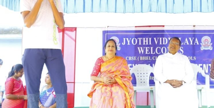 క్రీడలు మానసి కొల్లాసానికి ఎంతో దోహద పడతాయి – ఉమామహేశ్వరి
