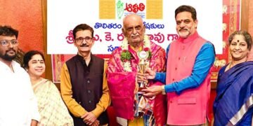 అలనాటి సినీ విమర్శకుల్ల్లో అగ్రజుడు రంగారావు డాక్టర్‌ వకుళాభరణం కృష్ణమోహన్‌రావు