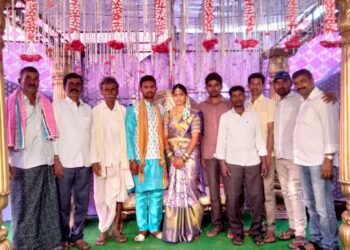 నూతన వధూవరులను ఆశీర్వదించిన.. గుగులోత్ కిషన్ నాయక్