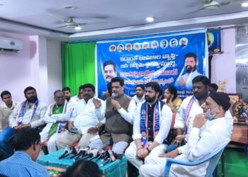 జాతీయ బీసీ దళ్ అధ్యక్షుడు దుండ్ర కుమారస్వామి అధ్వర్యంలో ‘‘ సిద్ధాంత భావజాల వ్యాప్తి బీసీ ఉద్యమ చైతన్య స్ఫూర్తి’’ అంశంపై జరిగిన జాతీయ సదస్సు-