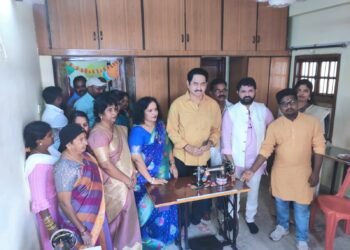 స్వశక్తిపై ఎదగాలనుకునే మహిళలకు అండగా – జాతీయ బీసీ దళ్ అధ్యక్షులు దుండ్ర కుమారస్వామి, ప్రముఖ సినీ నటులు సుమన్