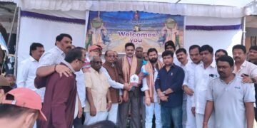 క్రికెట్ లో బడుగు బలహీన వర్గాలు రాణించాలి: జాతీయ బీసీ దళ్ అధ్యక్షులు దుండ్ర కుమారస్వామి