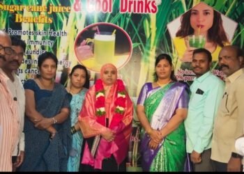 సుగర్ క్రేన్ జూస్ షాప్ నీ ప్రారంబించిన కార్పోరేటర్ సబీహా గౌసుద్దీన్