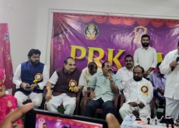 మహిళల అభివృద్ధికి సంక్షేమానికి పెద్దపీట వేయాలి- జాతీయ బీసీ దళ్ అధ్యక్షుడు దుండ్ర కుమారస్వామి