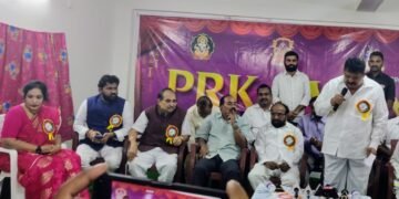 మహిళల అభివృద్ధికి సంక్షేమానికి పెద్దపీట వేయాలి- జాతీయ బీసీ దళ్ అధ్యక్షుడు దుండ్ర కుమారస్వామి