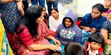 చిన్నారి కుటుంబానికి ఆర్థిక సహాయం చేసిన కీర్తి రెడ్డి