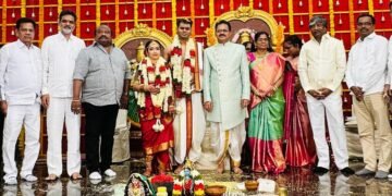 బుర్ర వెంకటేశం కుమారుడు పెళ్లికి మంత్రి మరియు తెలంగాణ బీసీ కమిషన్ చైర్మన్ హాజరు